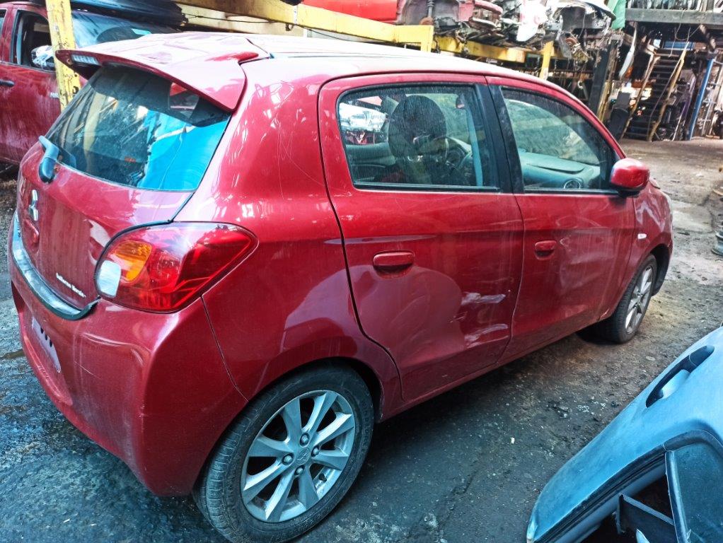  Mitsubishi MIRAGE 2014    EN DESARME